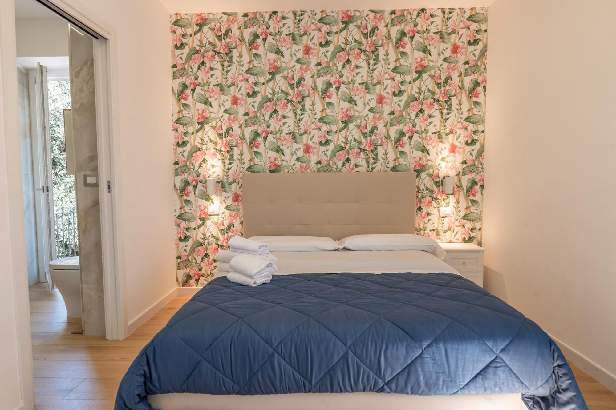 Relais San Demetrio - Modern & Central Rooms Salerno Ngoại thất bức ảnh